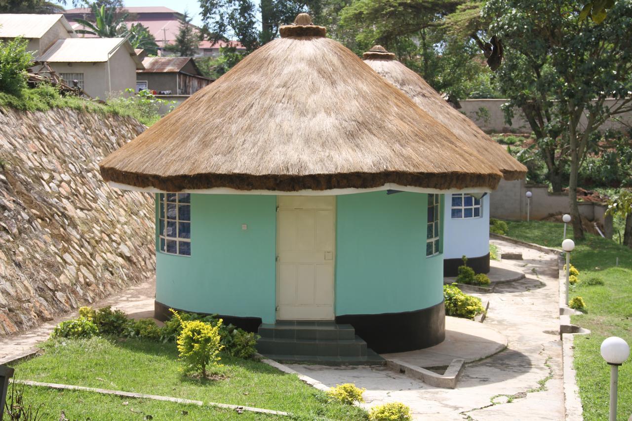 Sheywe Hotel Kakamega Extérieur photo
