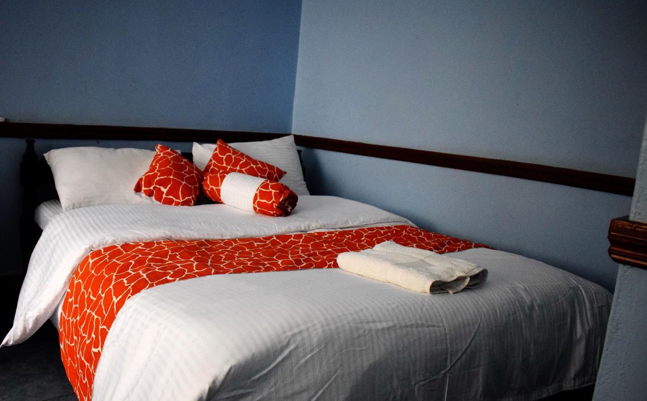 Sheywe Hotel Kakamega Extérieur photo