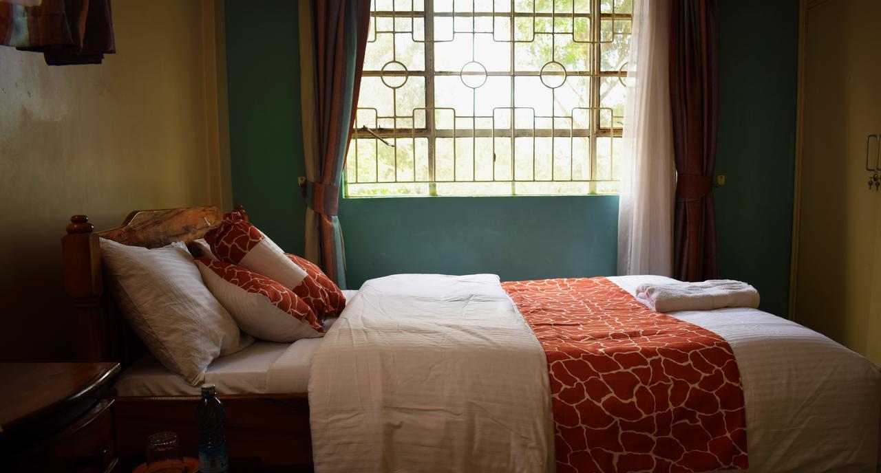 Sheywe Hotel Kakamega Extérieur photo