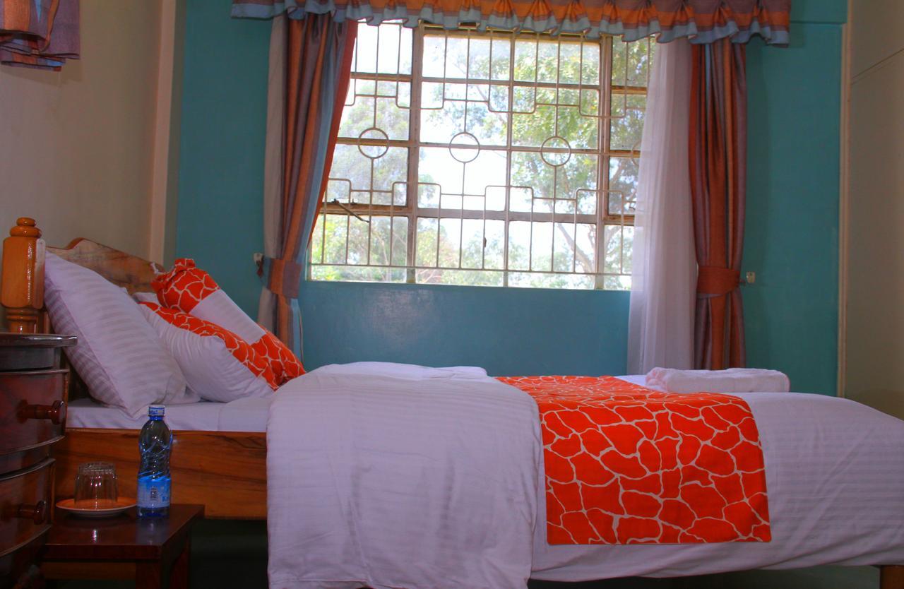 Sheywe Hotel Kakamega Extérieur photo
