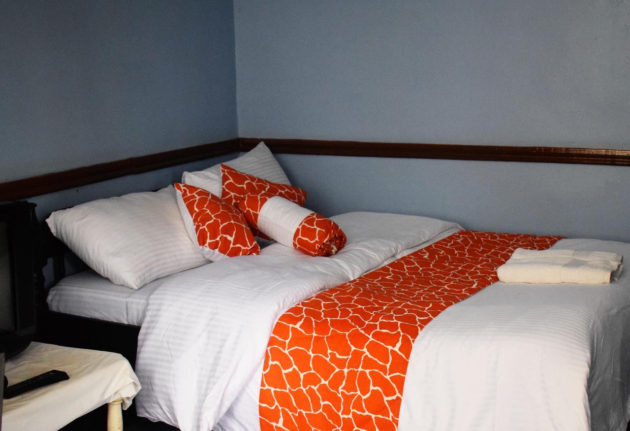 Sheywe Hotel Kakamega Extérieur photo