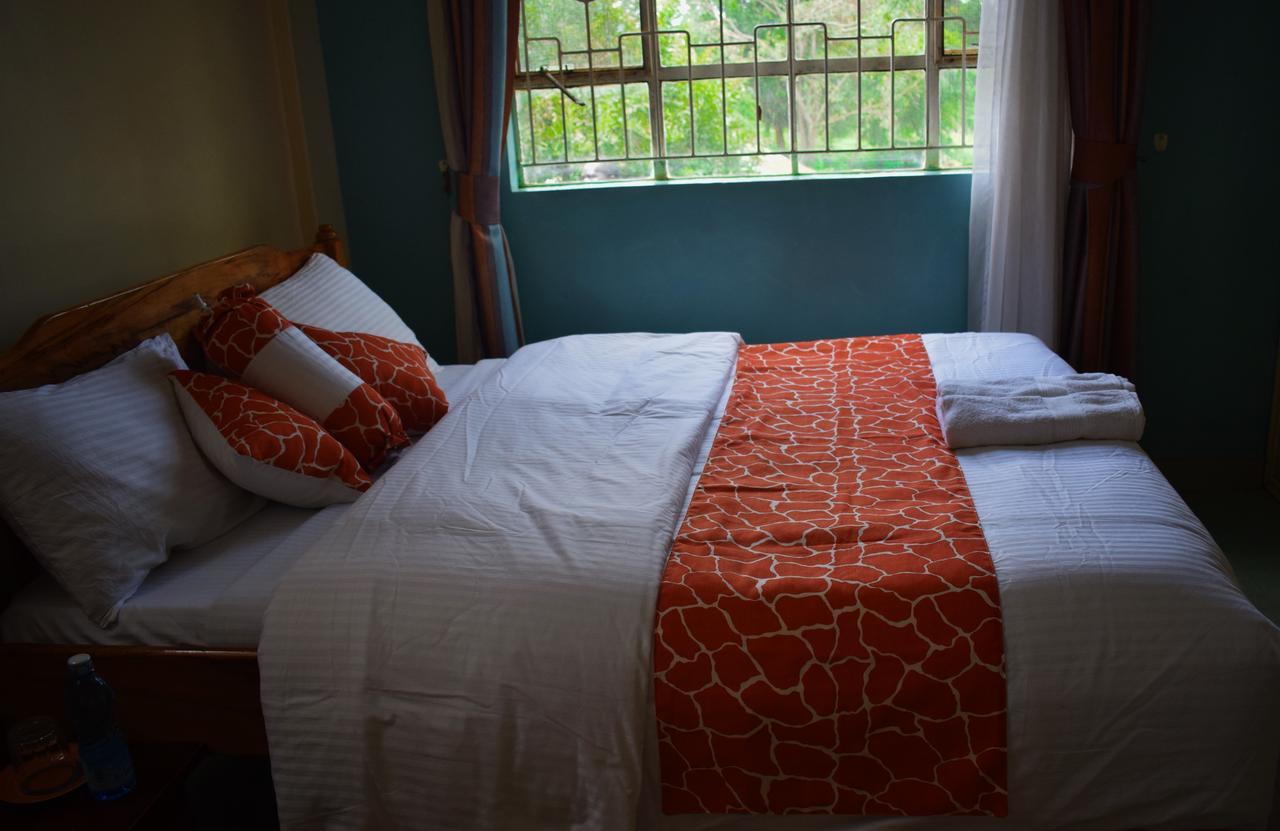 Sheywe Hotel Kakamega Extérieur photo