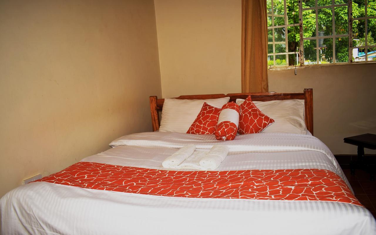 Sheywe Hotel Kakamega Extérieur photo
