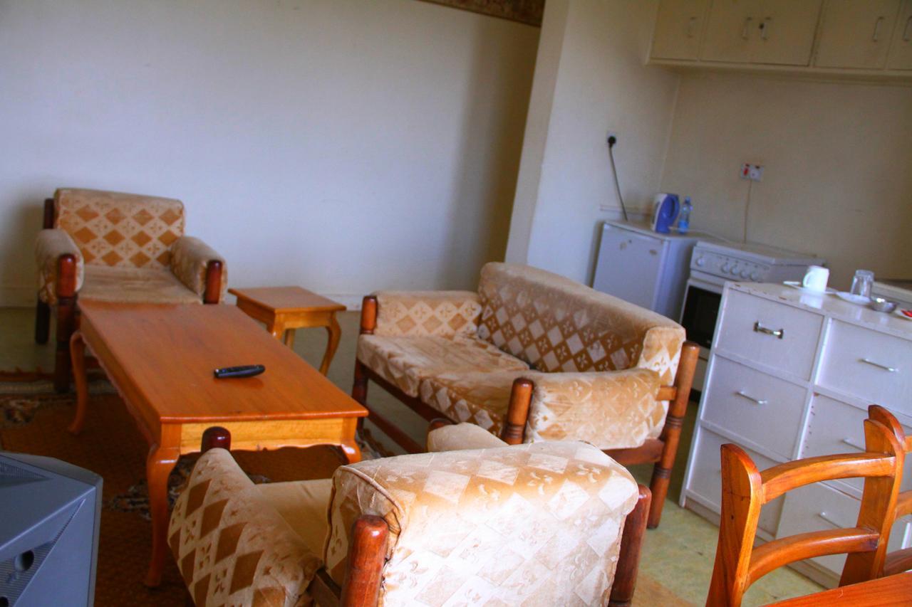 Sheywe Hotel Kakamega Extérieur photo